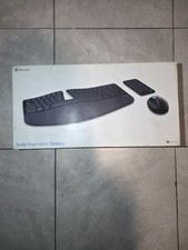 Microsoft Sculpt Ergonomic Desktop USB Port Keyboard L5V-00002