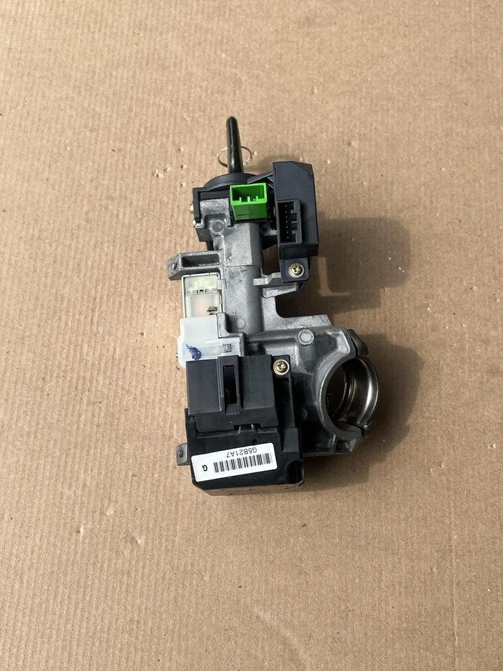 2005 Honda Accord Coupe  Ignition Lock Set OEM With Key - Image 3 of 4