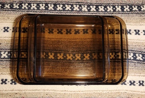 Set Of 2 Vintage Pyrex #222 & #233N Square Amber Brownie/Baking Dish Visions