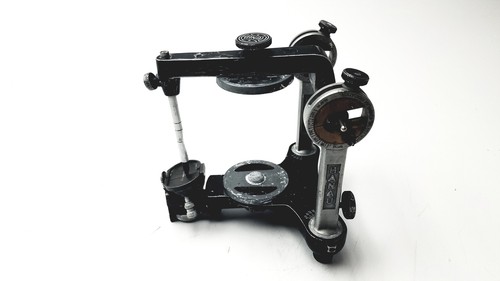 Hanau Semi-Adjustable Dental Modular With Chrome Articulator - Picture 10 of 16