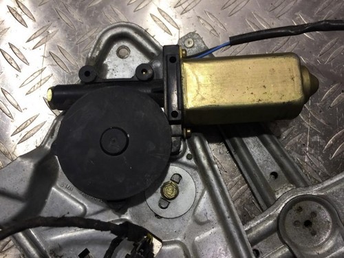 Fensterhebermotor Vorne Rechts  BMW 3-Series DE179465-72