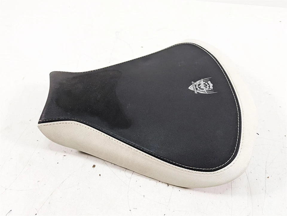 2013 MV Agusta F3 675 ERA Front Driver Rider Seat Saddle 8000B7402 - Image 3 of 4