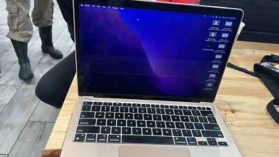 Apple MacBook Air 13.3'' (256GB SSD, Intel Core i3 10th Gen., 1.10 GHz, 8GB)...