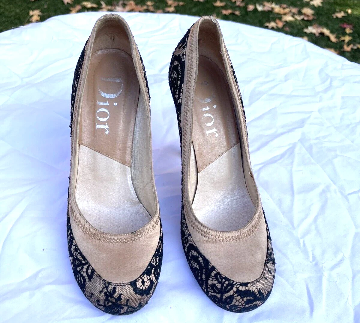 Escarpins DIOR nude soie satin avec bordure dentelle noire vintage taille IT 38,5, US 8,8
