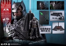 Hot Toys BVS Armored Batman Battle Damaged MMS417 1 6 Figure Toy Fair Ver
