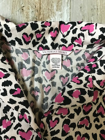 Cute! Victoria’s Secret Pink Hearts Shorts And Button Up Shirt Pajama Set Size M