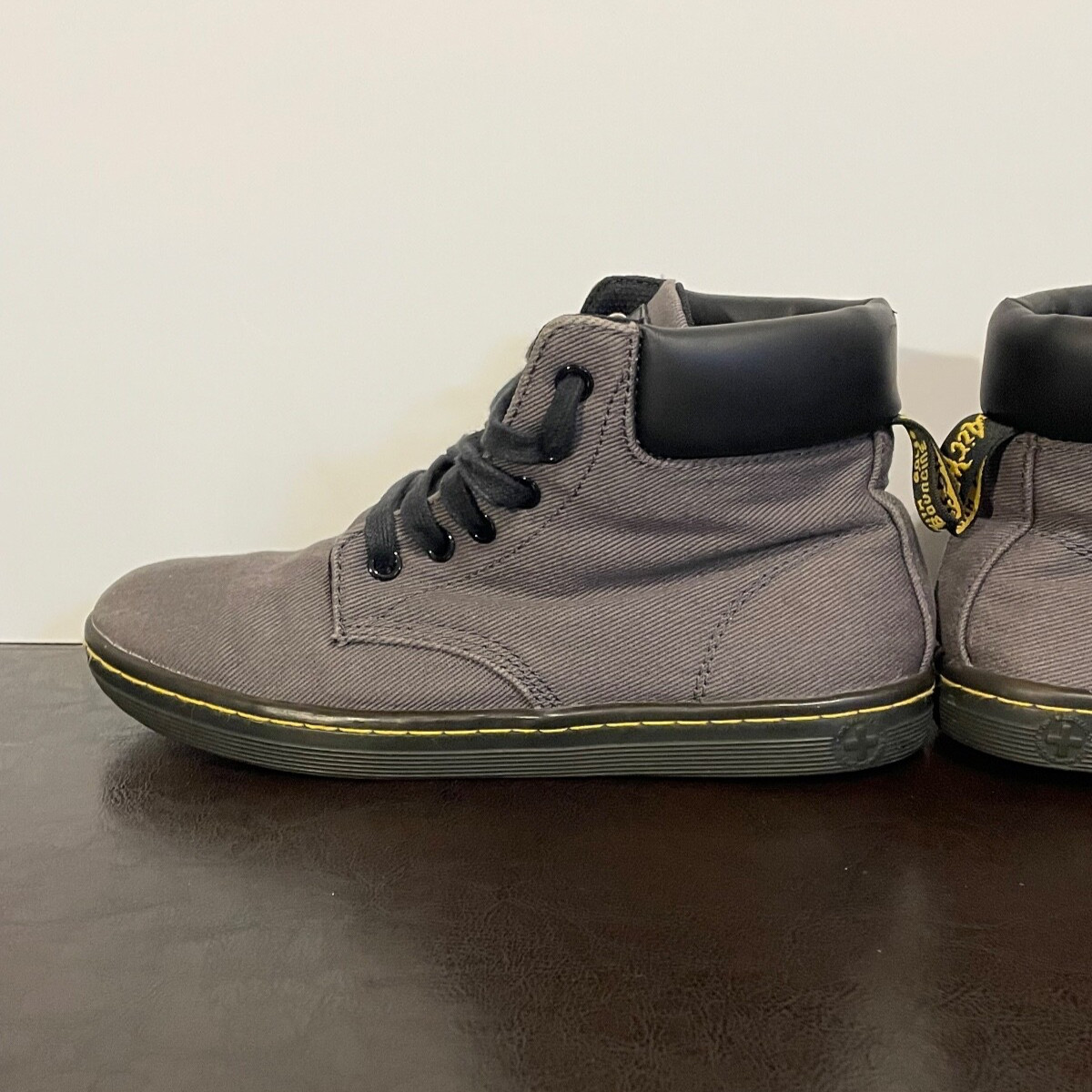 DOC MARTENS WOMENS 7 MAELLY AIR WAIR SHOES CHUKKA BOOTIE BOOTS GRAY CANVAS thumbnail 4