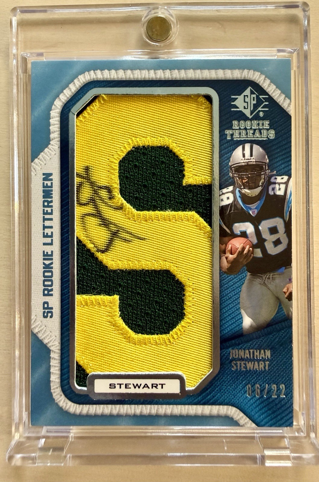 Jonathan Stewart SP Rookie Threads Rookie Letterman College Autographs #JS2 Base