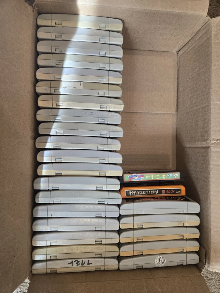 Lot Of 26 Nintendo Super Famicom & Famicom Games - Image 2 of 2