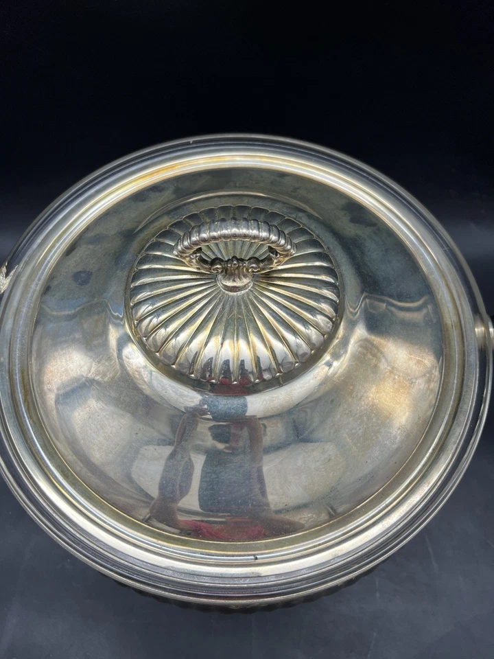 SHEFFIELD SILVERPLATE CHAFING DISH W/ STAND & STERNO RARE Beautiful Piece S-925 - Image 3 of 4