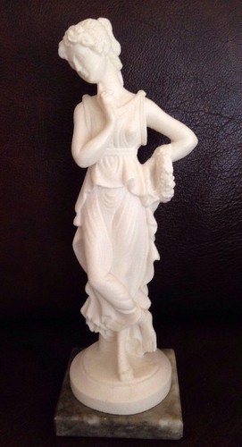 Stone Lite Goddess / Woman Figurine by Prof. Bessi - Made in Italy vintage Rare - Picture 1 of 9
