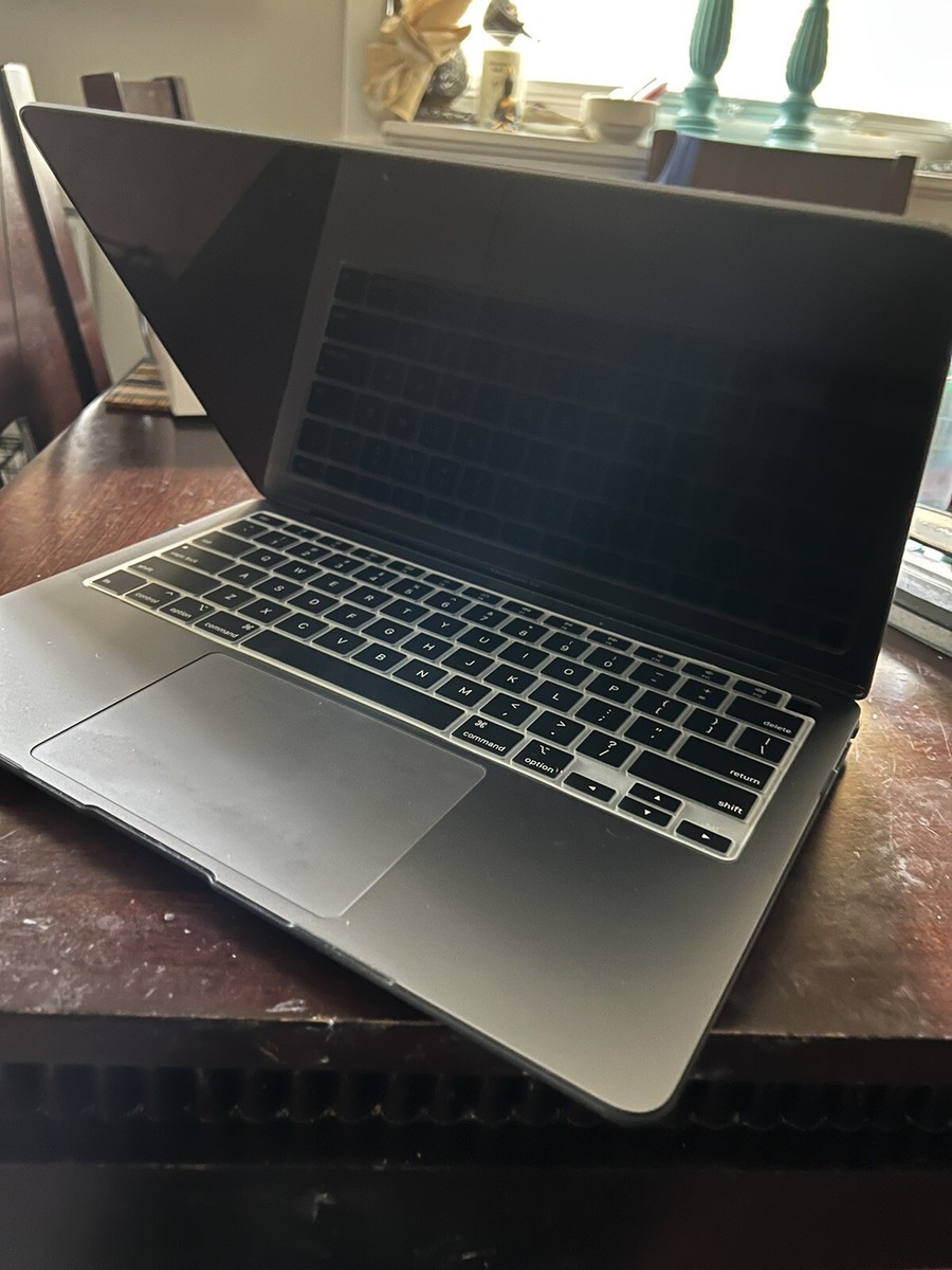 Apple MacBook Air 13in (256GB SSD, M1, 8GB) Laptop - Space Apple MacBook Air 13in (256GB SSD, M1, 8GB) Laptop - Space