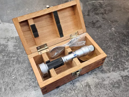 Mitutoyo 1.2-1.4" Holtest Inside Bore Micrometer 3-Point Tri Mic 368-808
