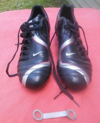 nike total 90 shift