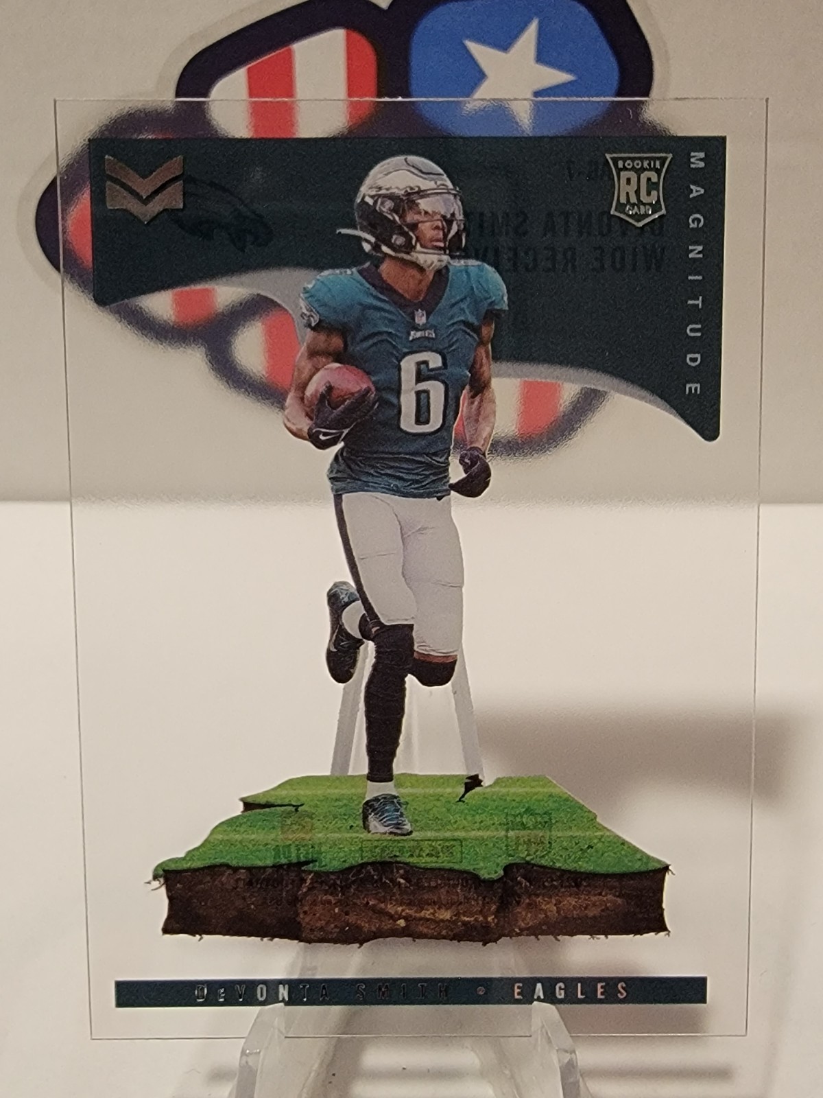 2021 Panini Chronicles #MAG-7 DeVonta Smith Magnitude