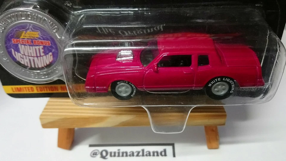Auto bonus Johnny Lightning Hot Rods bianca ultra rara 85 Chevy monte carlo... - Immagine 2 di 2