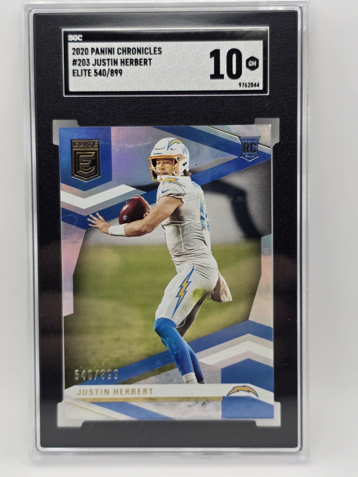 2020 Panini Chronicles Donruss Elite #203 /899 Justin Herbert SGC 10