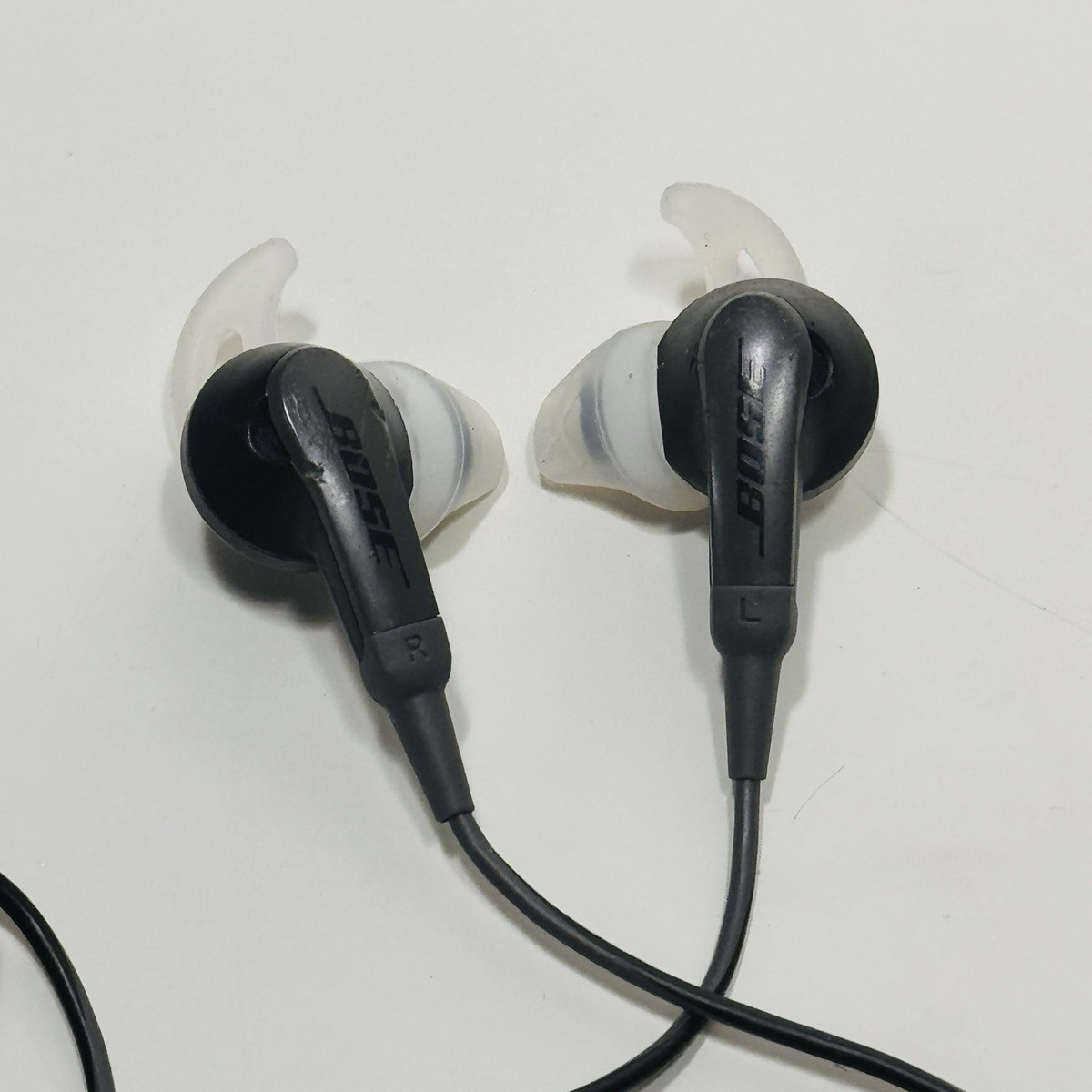 Bose SoundSport Wired 3.5mm Jack In-ear Headphones Charcoal-Black