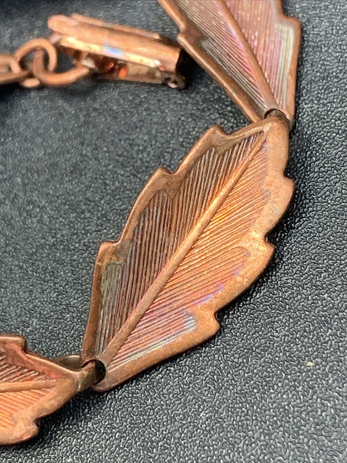 VINTAGE Healing Solid Copper Repousse Leaf Link B… - image 3