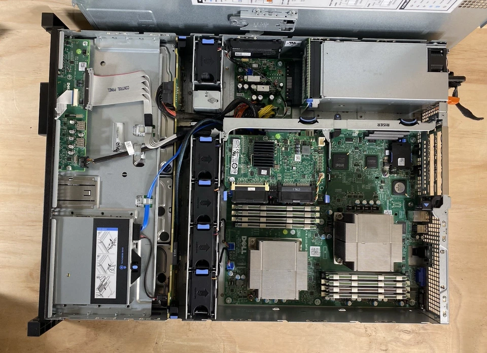 Dell PowerEdge R510 Server- (2x)Xeon X5620@ 2.4GHz, 64GB DDR3, 250 GB+ 12TB HDD - Image 3 of 4