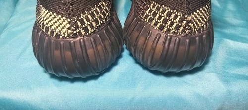 Adidas Yeezy Boost 350 V2 Yecheil FX 4145 Size 7 - Picture 2 of 18