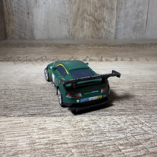 ⭐️ Disney Pixar Cars 2 Nigel Gearsley World Grand Prix 1:55 auto da corsa pressofusa - Foto 4 di 5
