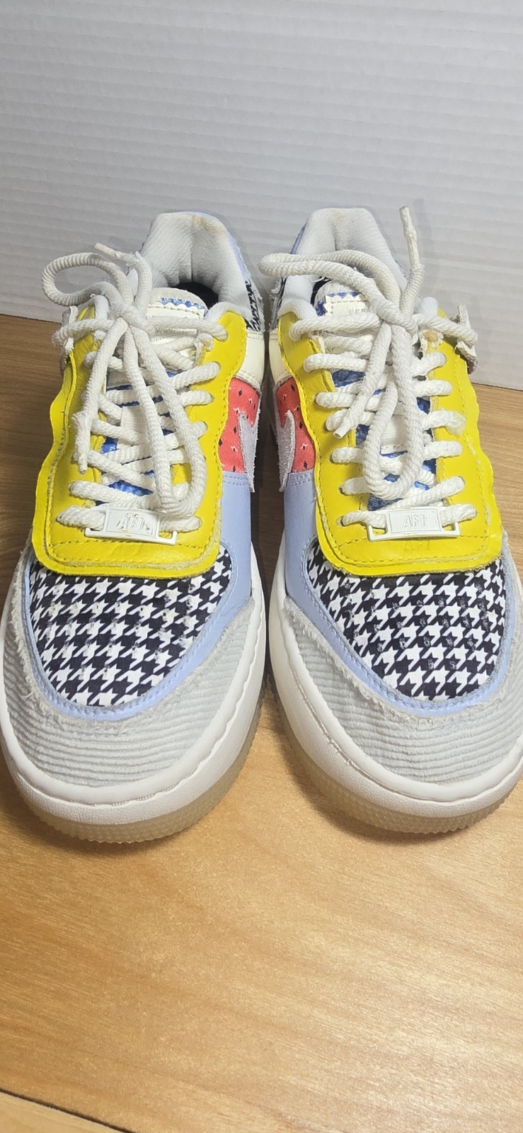 Nike Air Force 1 Low Patchwork Design Sneakers Si… - image 2