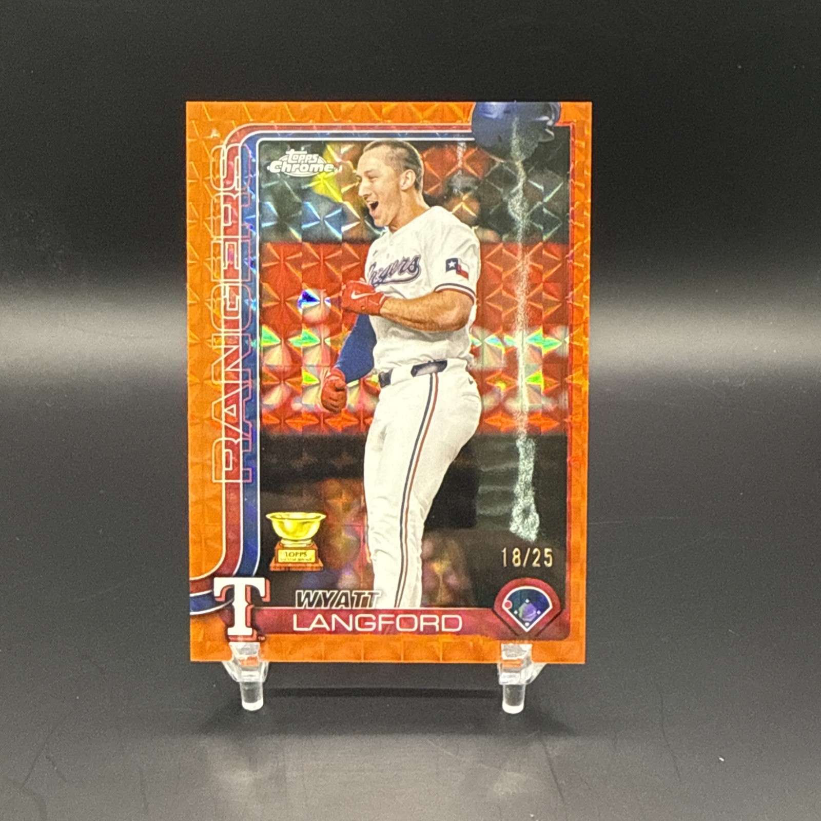 2025 Topps Chrome Wyatt Langford /25 #68 Orange Geometric Refractor Rookie Cup 