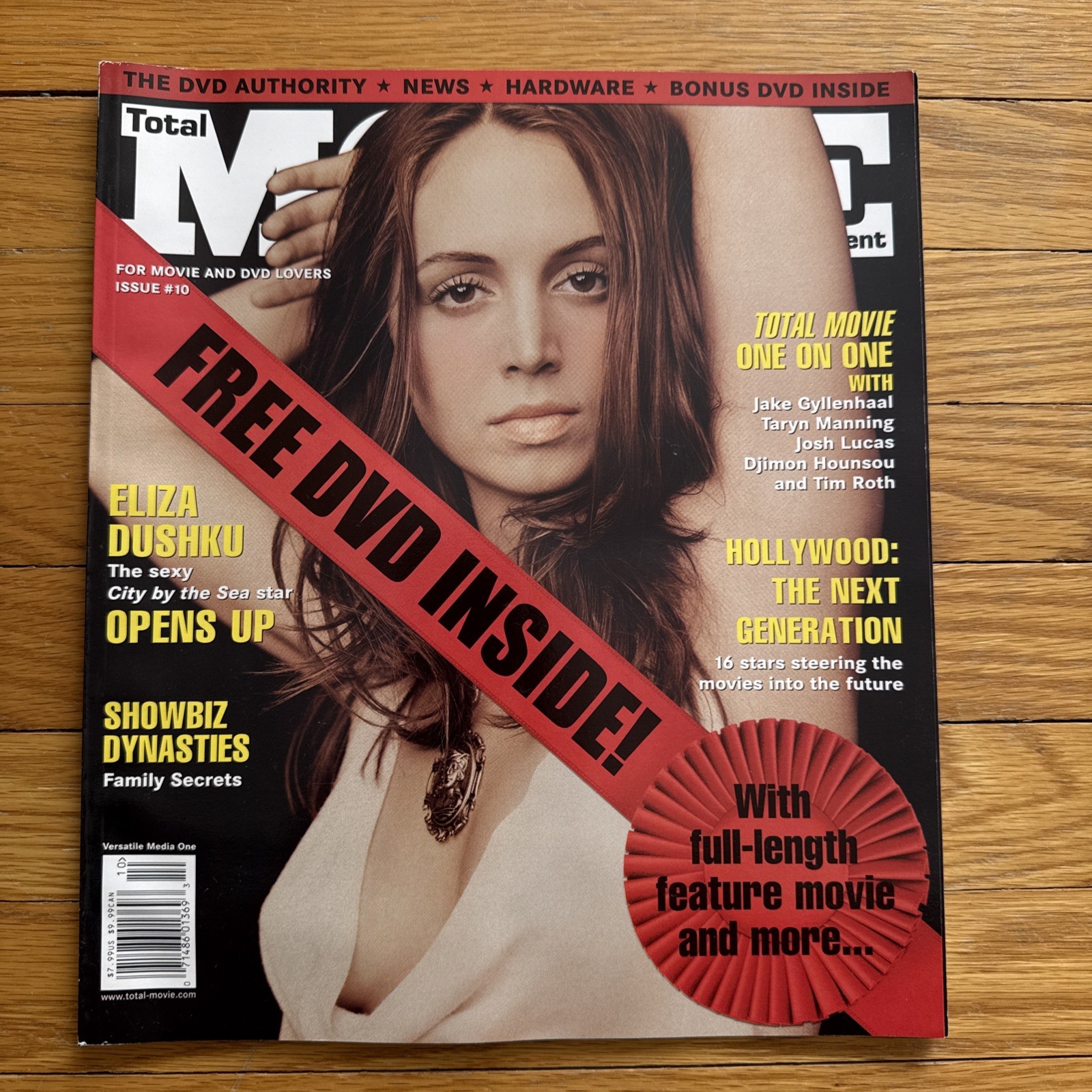 TOTAL MOVIE MAGAZINE #10 SEP. 2002 ELIZA DUSHKU Jesus Christ Vampire Hunter DVD