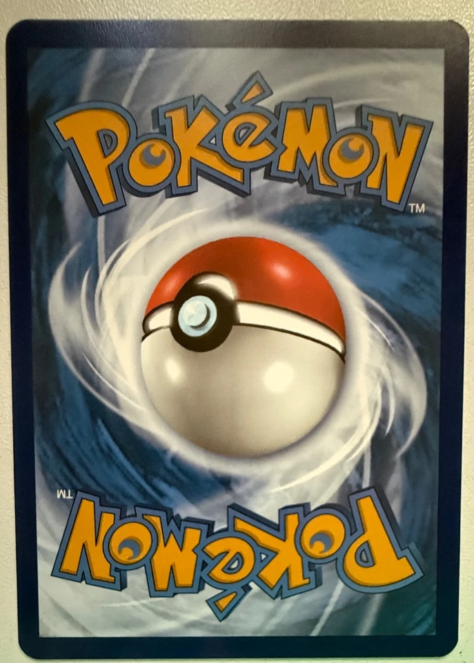 Vulpix 028/264 Swsh08: Fusion Strike Regular 2021 - Image 2 of 2