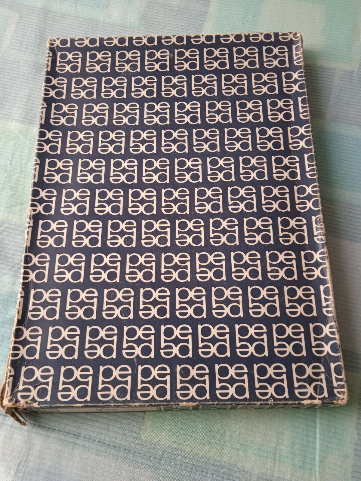 Foto 10 di 12