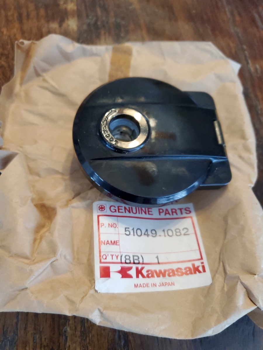 1983-1985 Kawasaki Ninja ZX1100 550 750R EX305 Fuel Gas Tank Cap