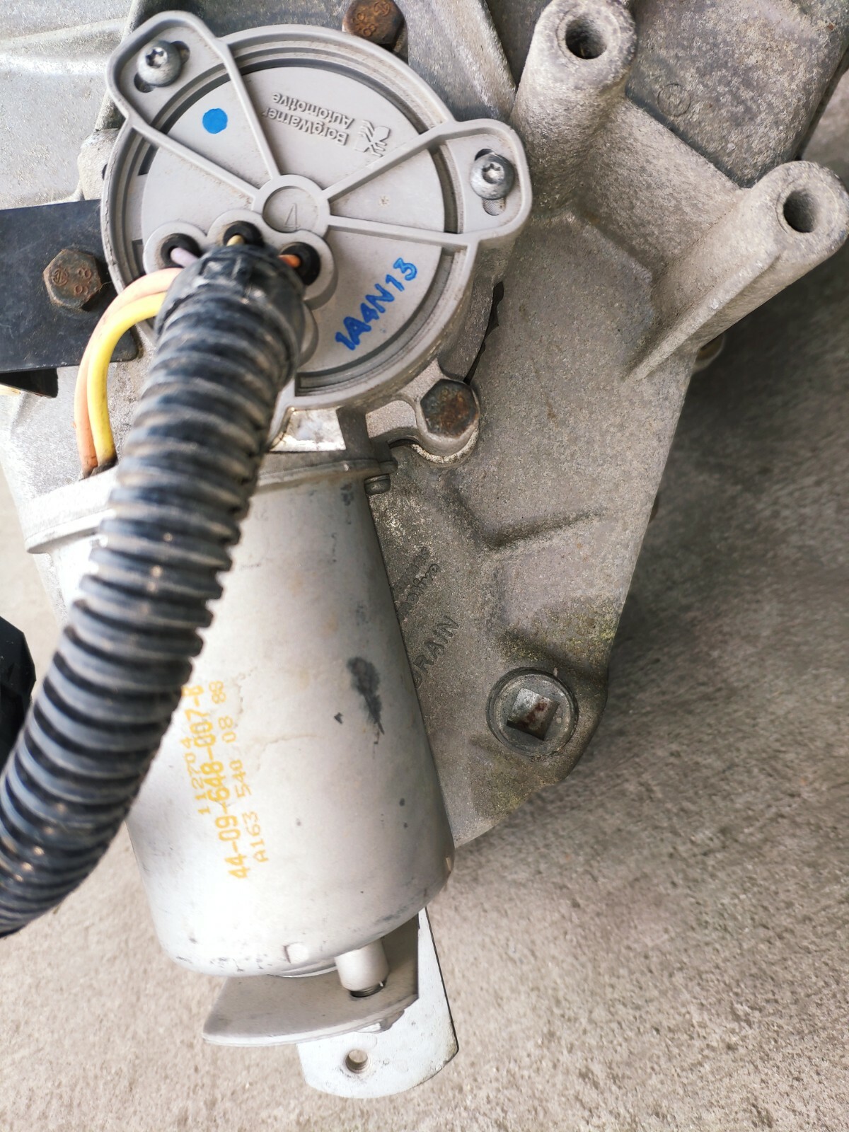 Mercedes W163 ML320 1997 Transfer Case Assembly W/Motor C9 eBay