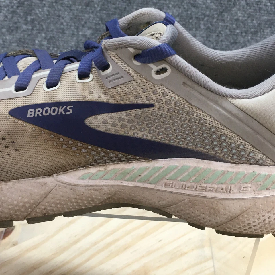 Brooks Sheos Womens 8.5 Wide Adrenaline GTS 22 Running Sneakers Gray Athletic - Image 3 of 4