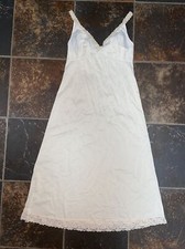 Vtg Vanity Fair Cream Ivory Whole Slip LACE Edges/Hem 34 BF Lingerie