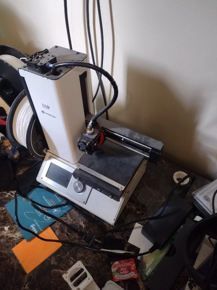 Monoprice 15365 Select Mini 3D MP 200 V2 Printer - Image 3 of 3