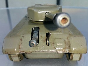 wind up tank