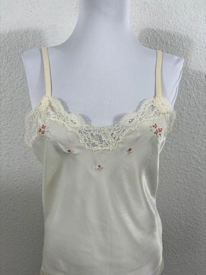 Vintage Wendy Rose Camisole Womens Small Ivory Lace Floral Embroidered Lingerie - Image 2 of 4