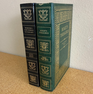 VTG Set Websters New World Dictionary & Roget's Thesaurus 1978 Hardcover 9''x6''