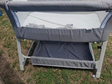 Cowiewie Elevated Baby Play Yard Playpen w/ Mesh Sides Wheels, Gray
