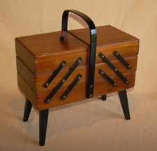 Vintage Wooden Chest ~ 3 Tier Cantilever/Acco...