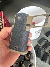 Genuine STI 2011 Custom grips Tan/Black