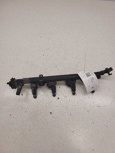 1997 Kraftstoffverteiler Einspritzleiste Verteilerrohr 030133319L 50kW DRA15158