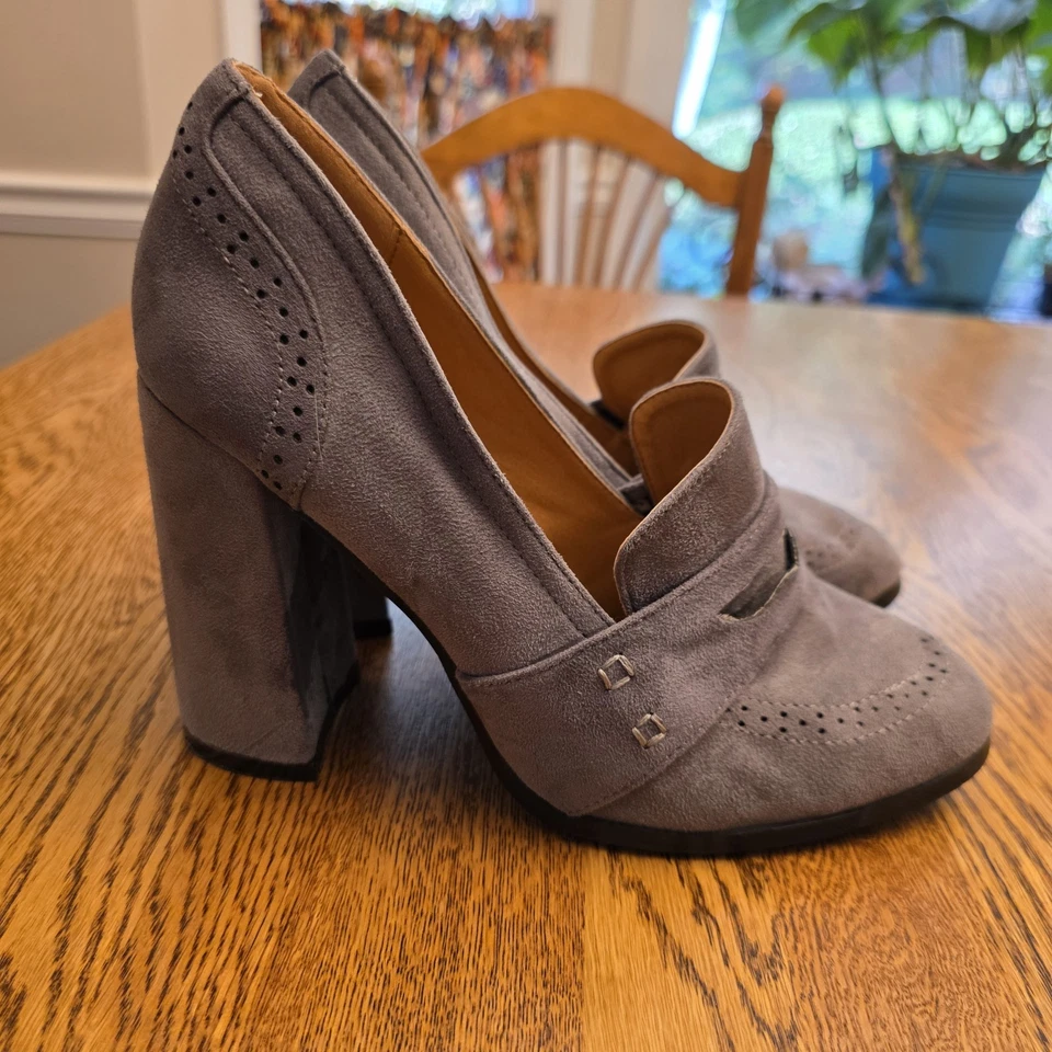 Mocasines vintage NYLA gris cuero/tacón de gamuza Penny para mujer talla 9 Y2K tacón de 3 1/2" Foto 4 de 4