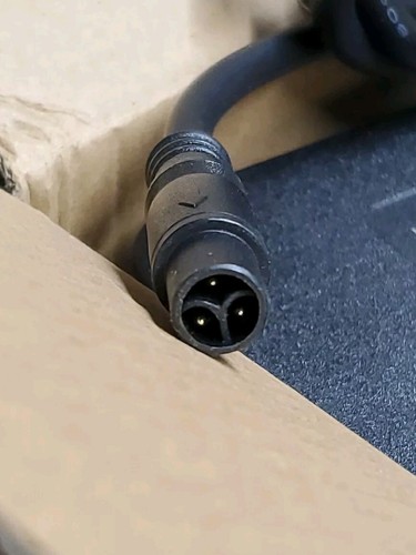 🔥 smart battery charger For 48v super73 electric bike with special 3 pin - Picture 2 of 4