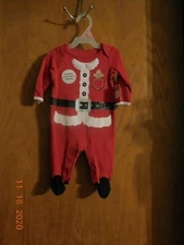 Holiday Time Sleep And Play ----Size 0/3 Month