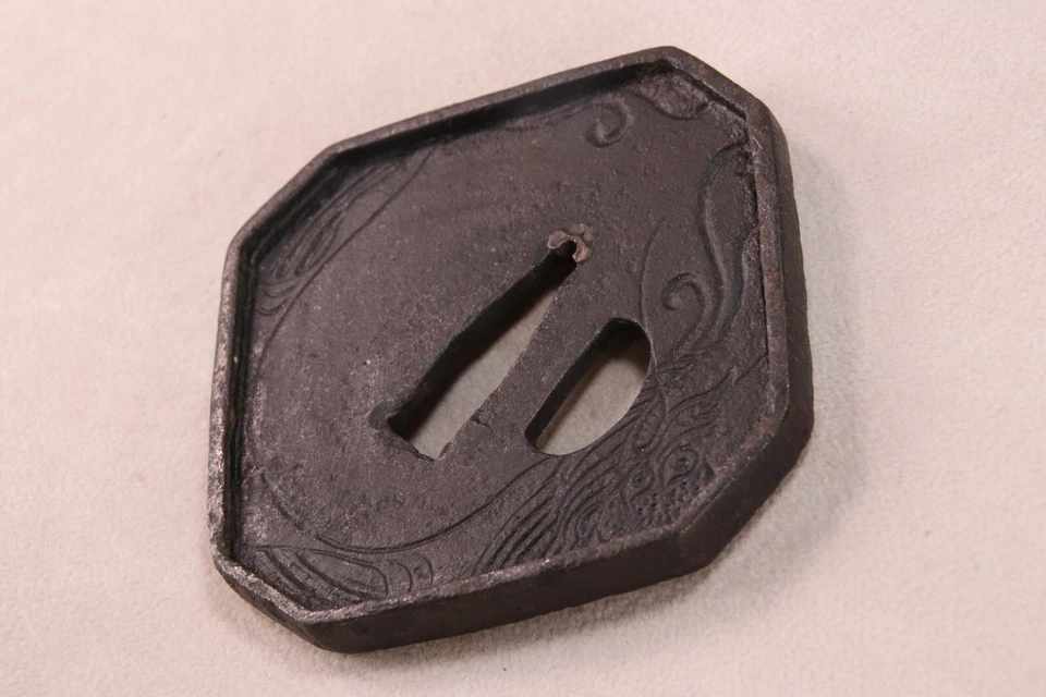 Antigua Espada Samurai Japonesa Katana Guardia de Hierro Tsuba Dragón Patrón Período Meiji Foto 3 de 4