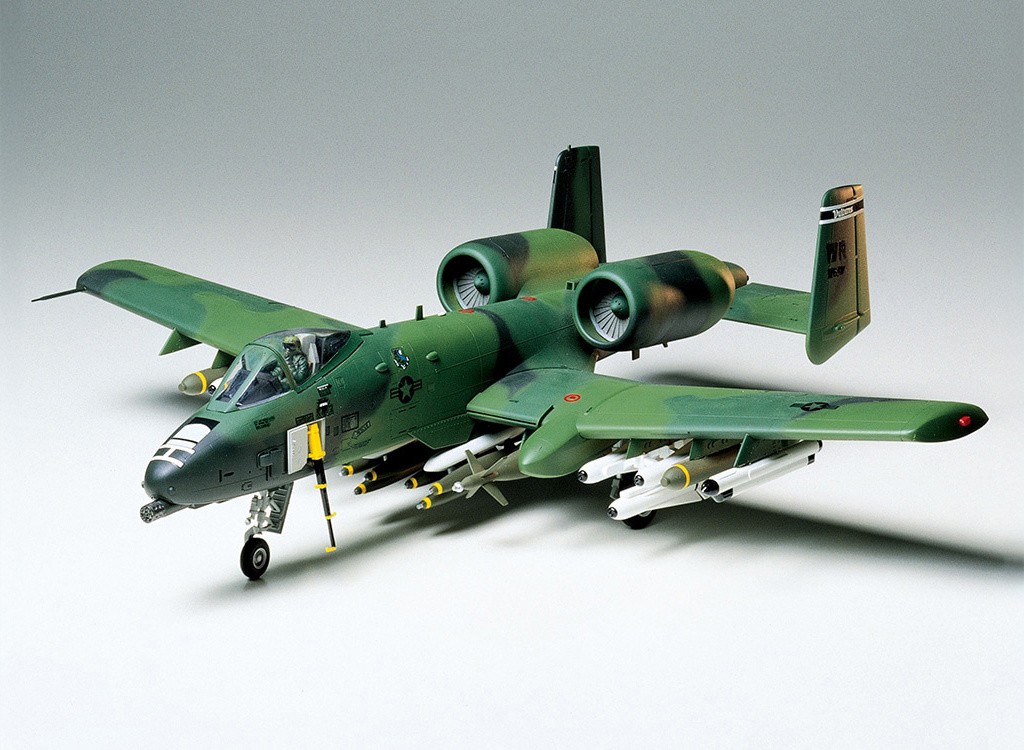 Tamiya 1:48 A-10A Thunderbolt II Plastic Model Kit