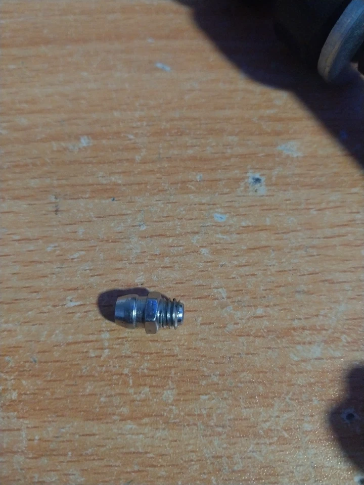 Barra estabilizadora trasera enlace DW-K750257 Toyota Lexus 2006-2018 Rav4 NX200t Foto 2 de 4