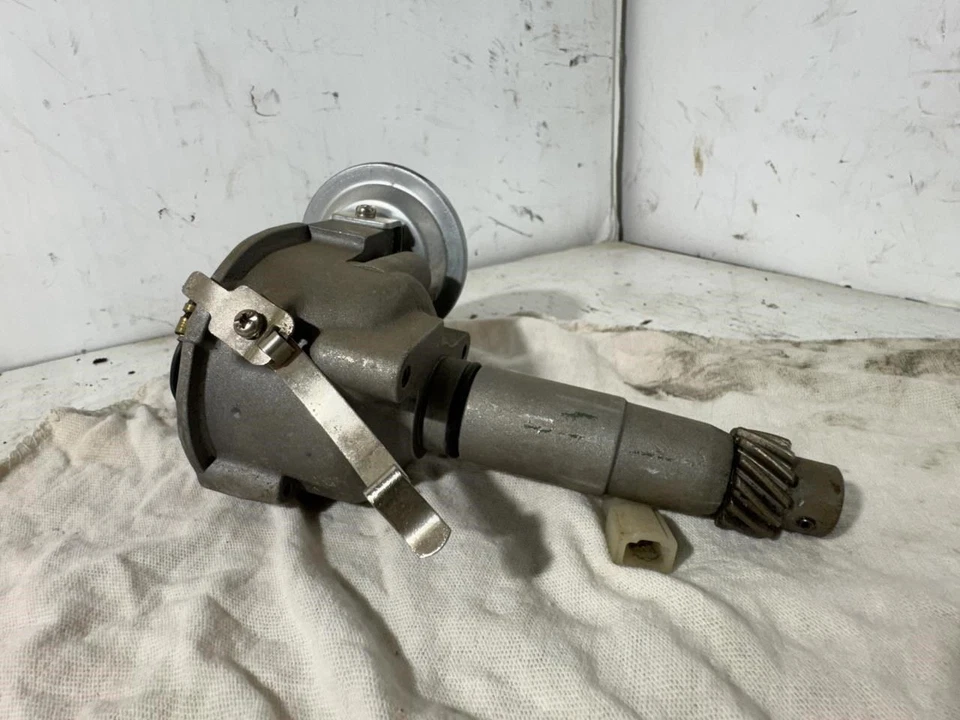 1974 -1978 Ford Courier 1800 Distributor Remanufactured Napa 48-673 - Image 2 of 4